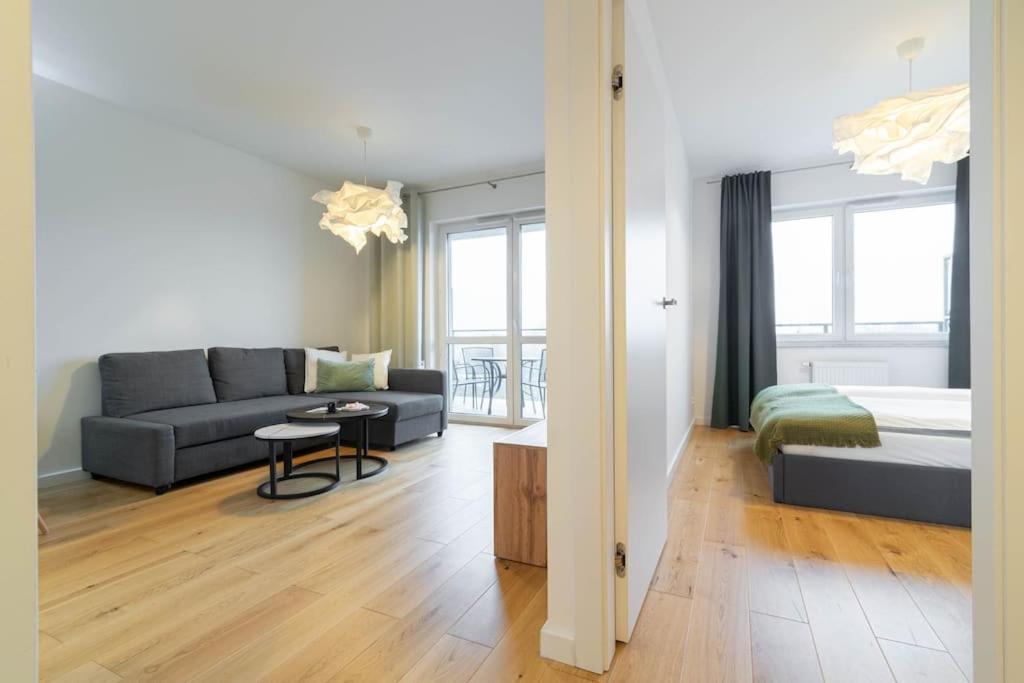 Olive Tree Apartment - Klimatyzacja - Air Conditioning-Self-Check-In Катовице Экстерьер фото